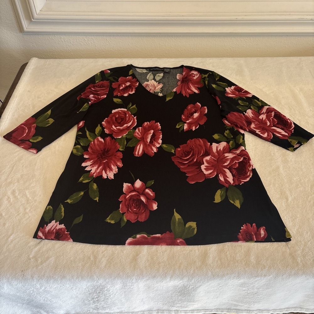Vintage Impressions Women's Lycra Black With Roses Top Size 1X
